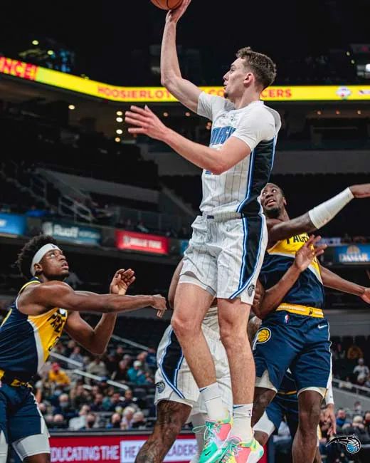 爱与尊重 爱与尊重