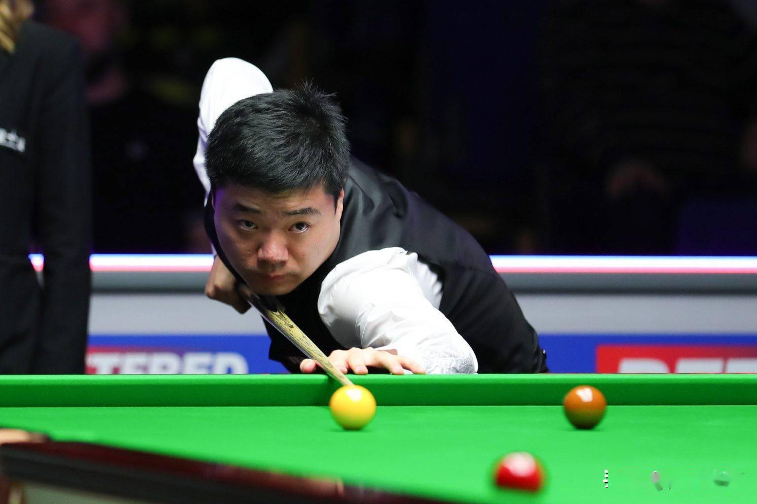 了锋线的速 了锋线的速